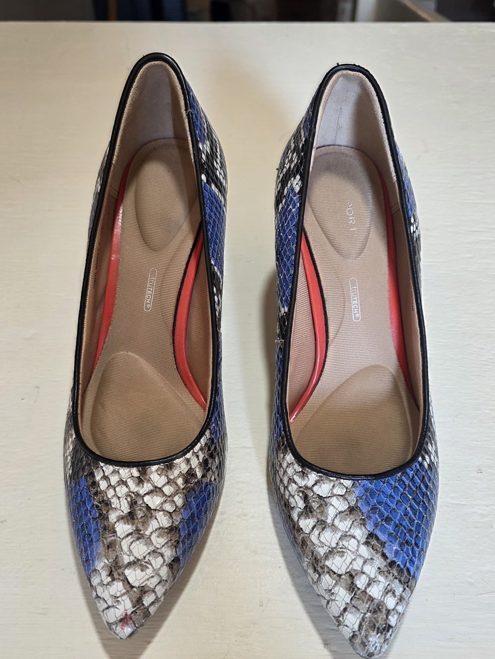 Rockport Total Motion 75mm Pointed Toe Blue Snake-Print Heels